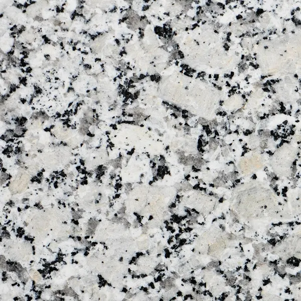 Quartz noir uni mat cuisine moderne